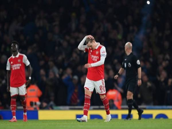 Tin Arsenal 16/2: Pháo thủ bị chê xa sút phong độ không phanh