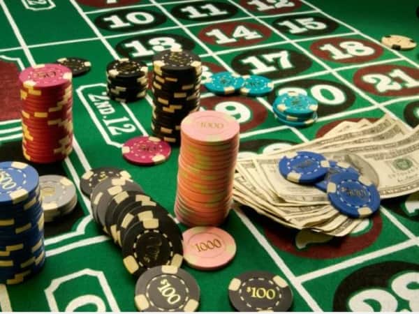 Các loại tiền trong casino đang được sử dụng