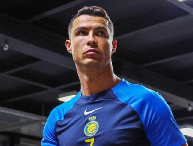 Ronaldo báo tin vui kịp trở lại đấu 'derby Riyadh', quyết cán mốc 50 bàn thắng
