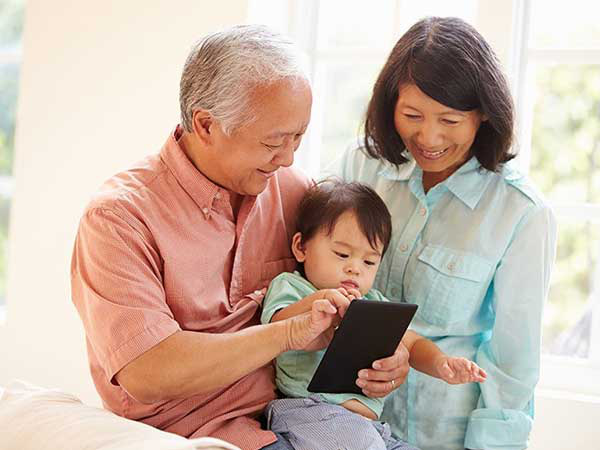 Nằm mơ thấy bà nội có con số gì may mắn