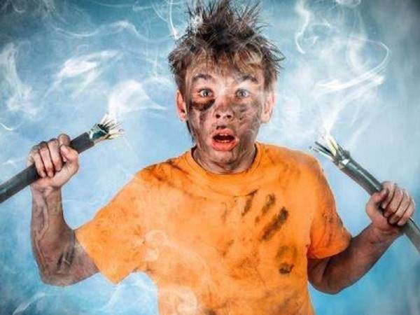 Mơ bị điện giật là điềm báo gì, báo hiệu họa hay phúc?