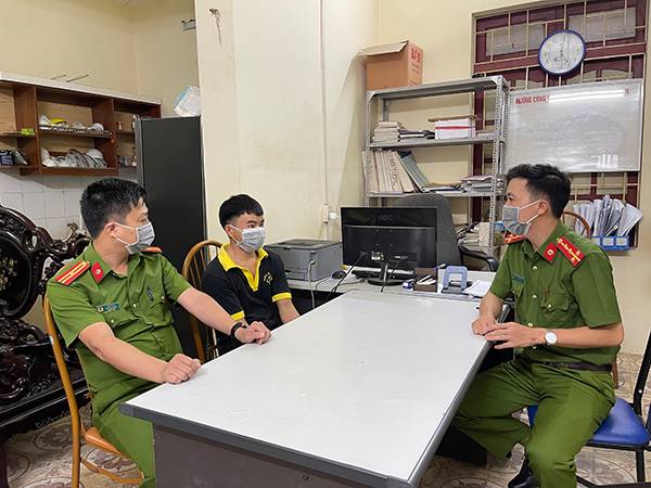 Mơ thấy công an giao thông, công an vào nhà đánh số gì?
