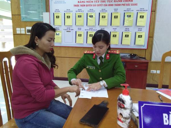 Mơ thấy công an giao thông, công an vào nhà đánh số gì? Mơ thấy công an giao thông, công an vào nhà đánh số gì?