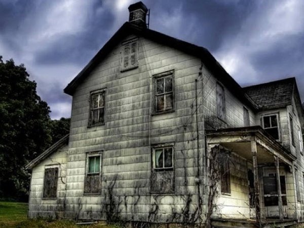 Nằm mơ thấy nhà cũ của mình, của ông bà dự điềm gì?