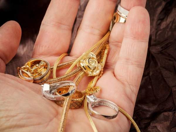 Mơ thấy mất vàng có điềm gì, chọn con gì trúng thưởng?